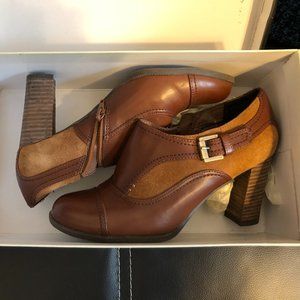 Suede/Leather Women Wedges